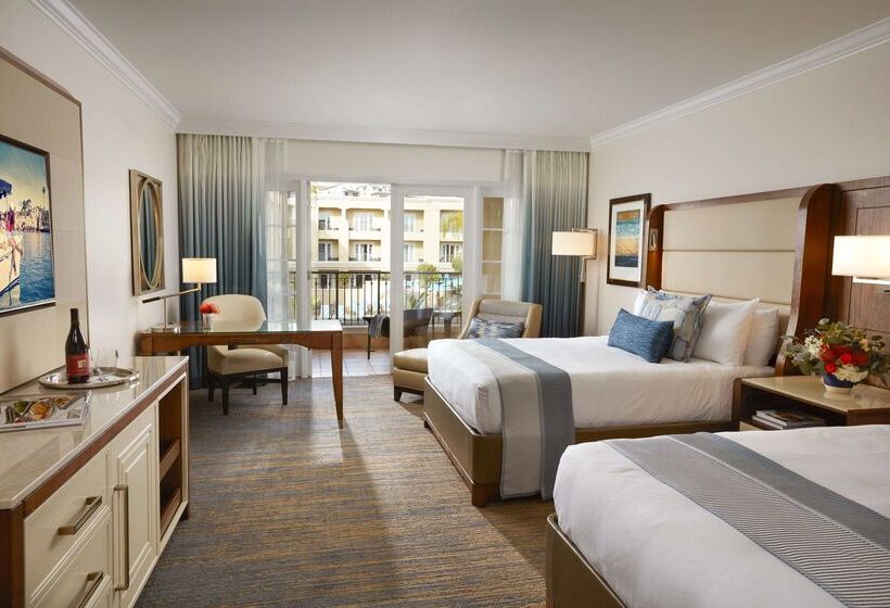 هتل Balboa Bay Resort