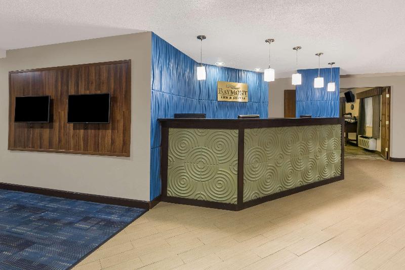 هتل Baymont By Wyndham Tupelo