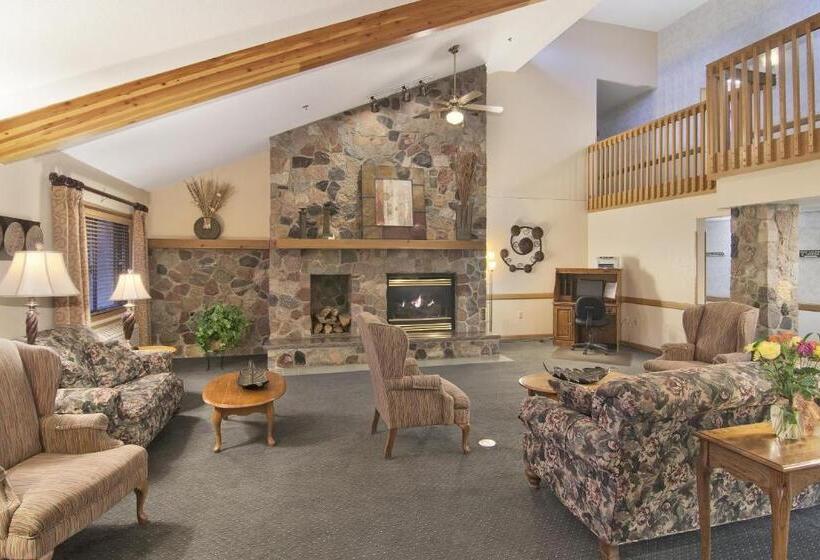 Boarders Inn & Suites By Cobblestone Hotels   Faribault
