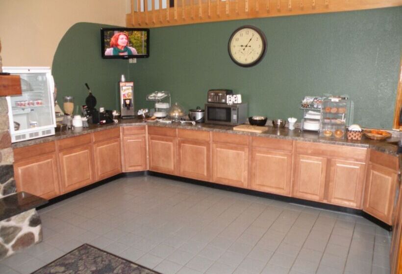 Boarders Inn And Suites By Cobblestone Hotels   Ripon
