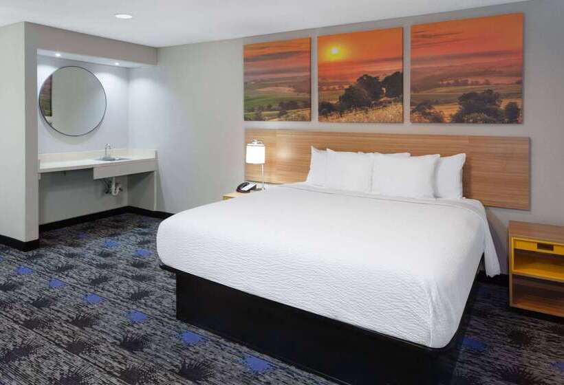 호텔 Days Inn By Wyndham Wooster