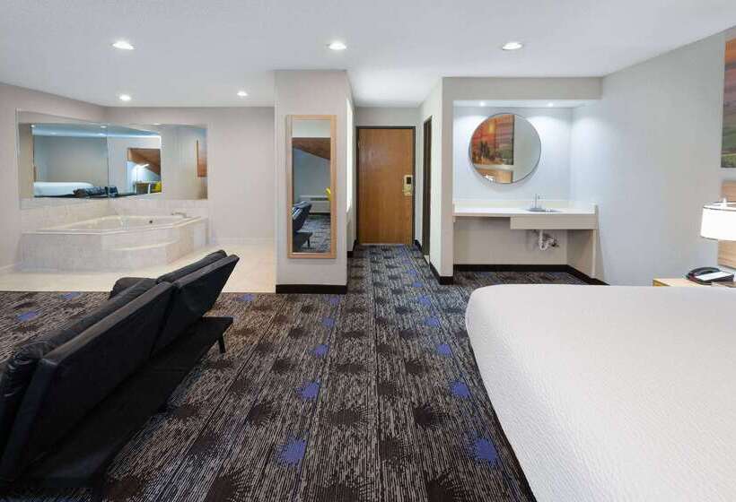호텔 Days Inn By Wyndham Wooster
