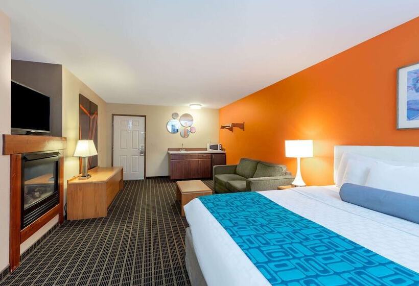 هتل Howard Johnson By Wyndham Leavenworth