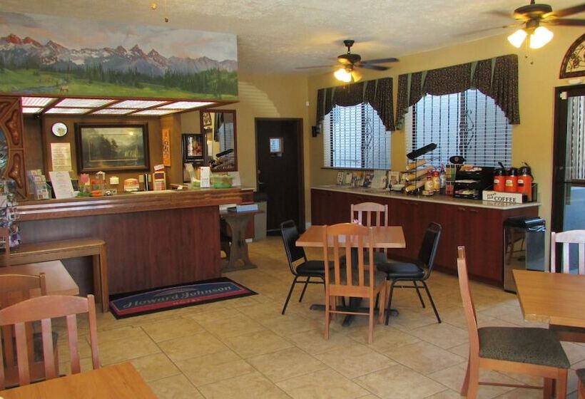 هتل Howard Johnson By Wyndham Leavenworth