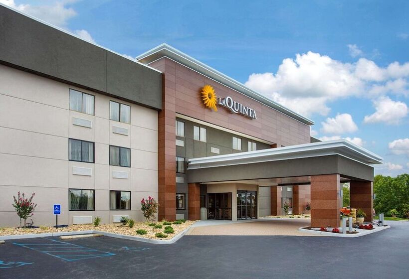 هتل La Quinta Inn By Wyndham Roanoke Salem