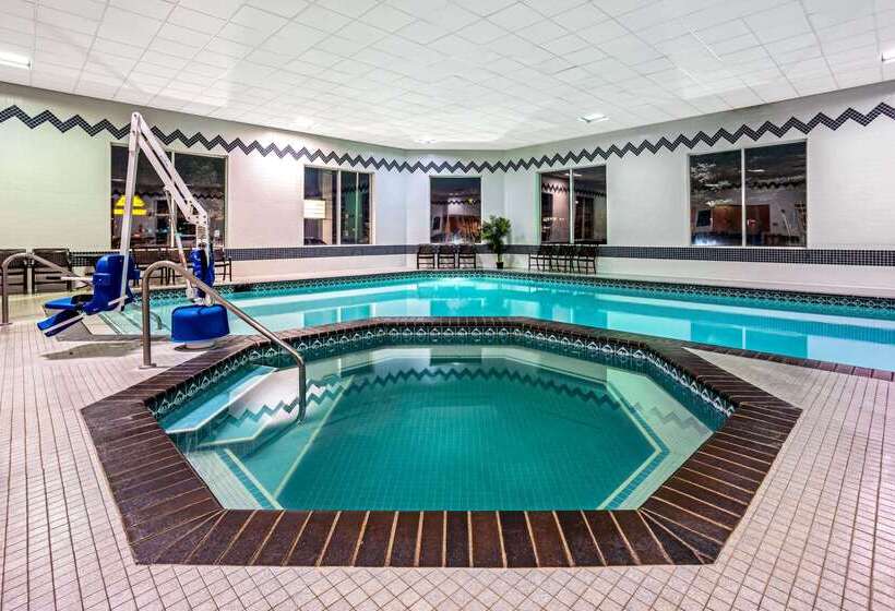 هتل La Quinta By Wyndham Coeur D`alene