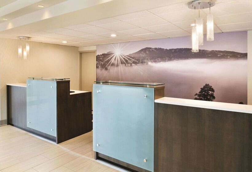 هتل La Quinta By Wyndham Pocatello