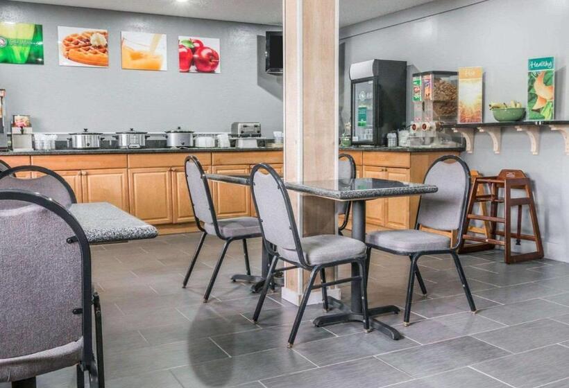 هتل Quality Inn Grand Rapids North