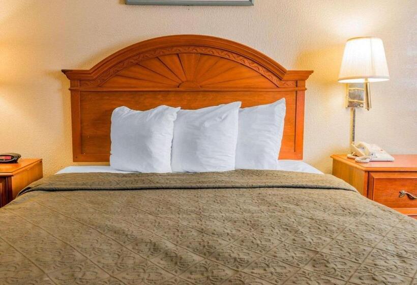 Hotelli Quality Inn Grand Rapids North