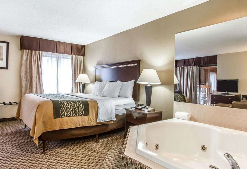 Отель Quality Inn Macomb Near University Area