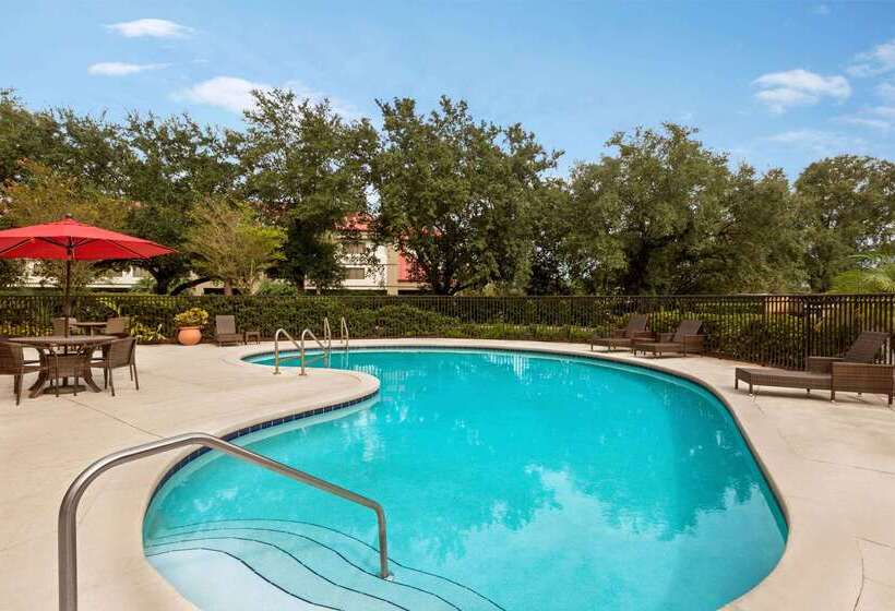 Fotos del hotel Ramada By Wyndham Suites Orlando Airport:  30