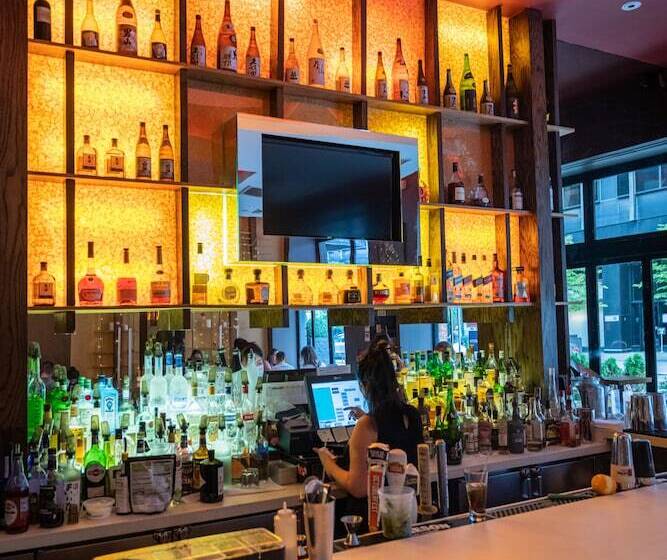 Fotos del hotel The Square:  12