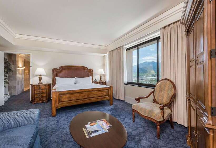 Otel The Antlers, A Wyndham