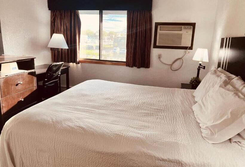 هتل Travelodge By Wyndham Valleyfair Shakopee