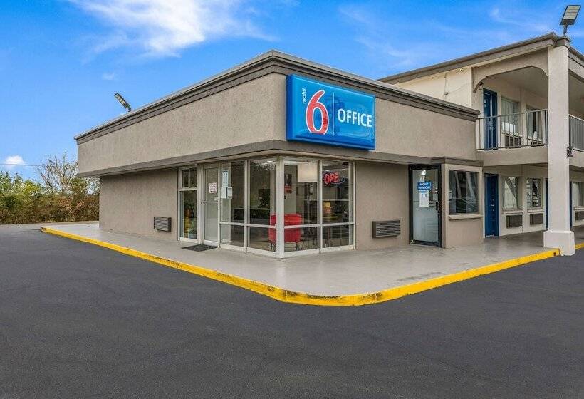 Motel 6 Tupelo, Ms   Downtown