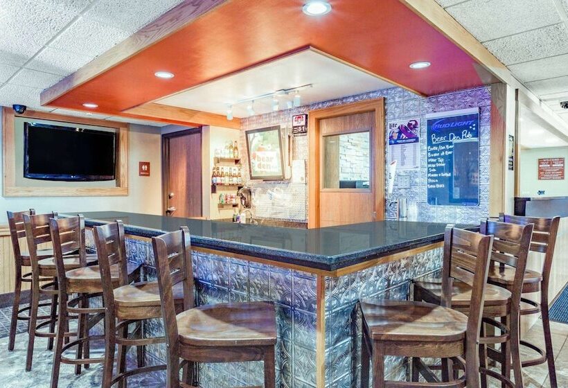 فندق على الطريق Americinn By Wyndham Virginia