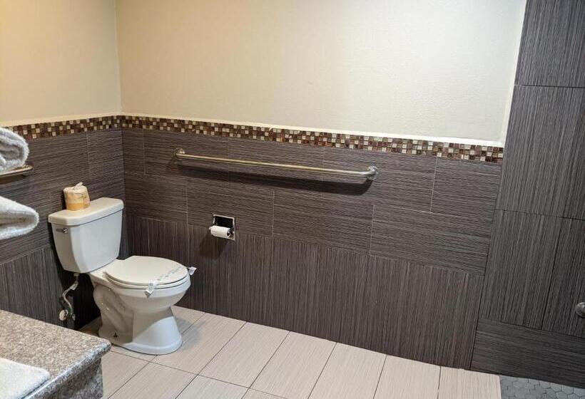 مُتل Heritage Inn And Suites