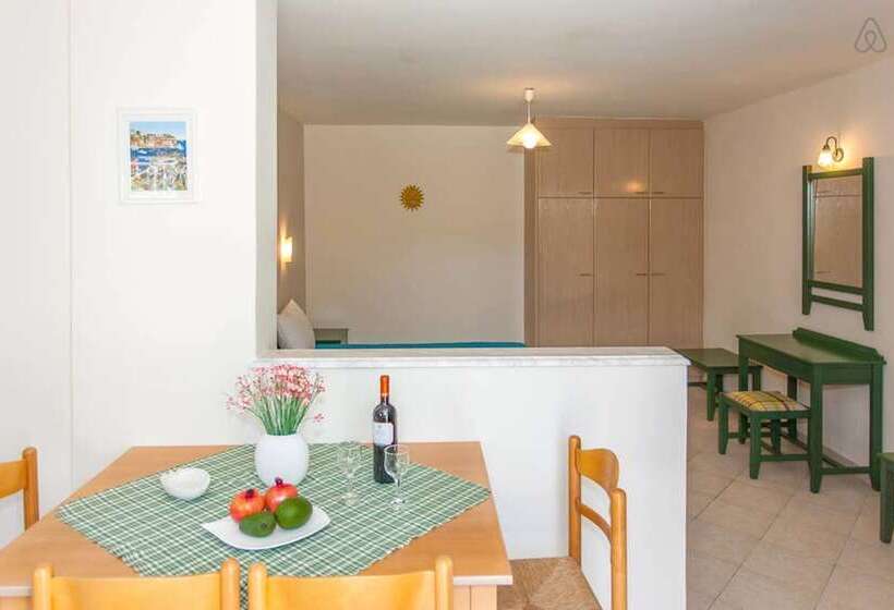 Armonia Apartments