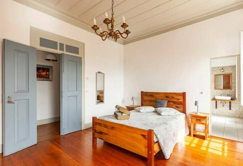 تختخواب و صبحانه Casa Do Cabeço