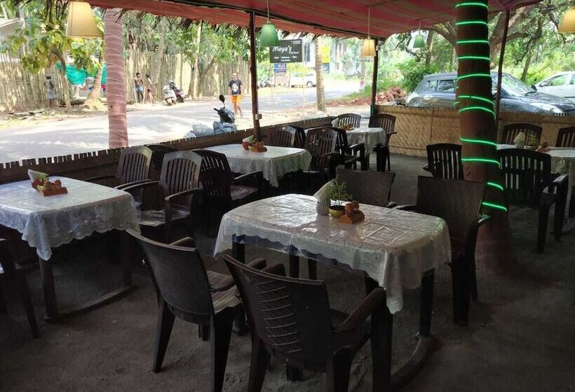 تختخواب و صبحانه Mama Mids Home