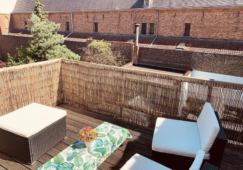 Chic Cocoon Guest House
