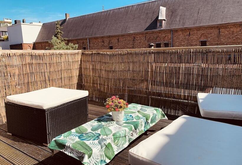 Chic Cocoon Guest House