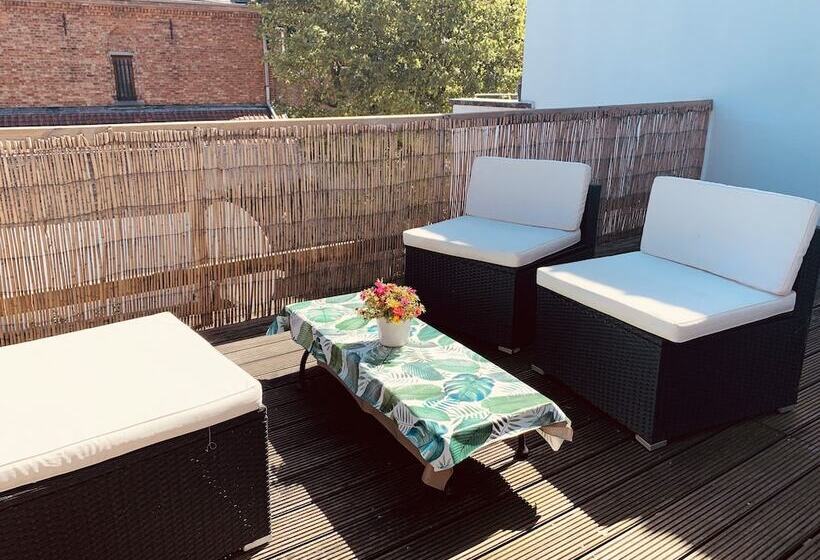Chic Cocoon Guest House