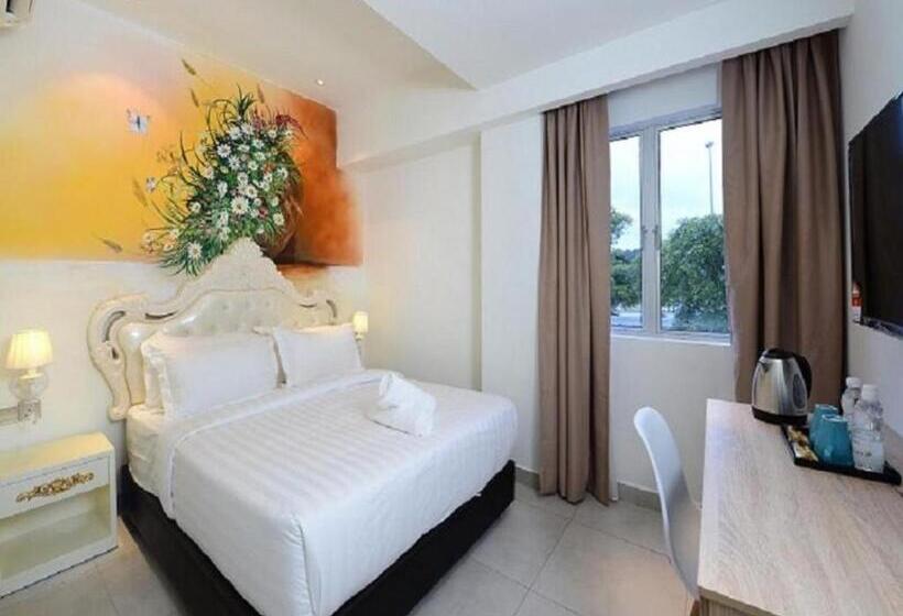 هتل De Art Usj 21