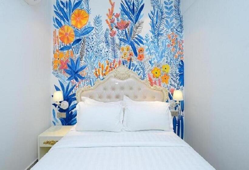 هتل De Art Usj 21