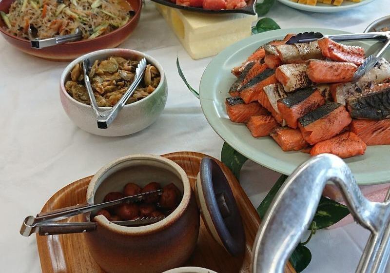 Отель Tetora Resort Tokachigawa