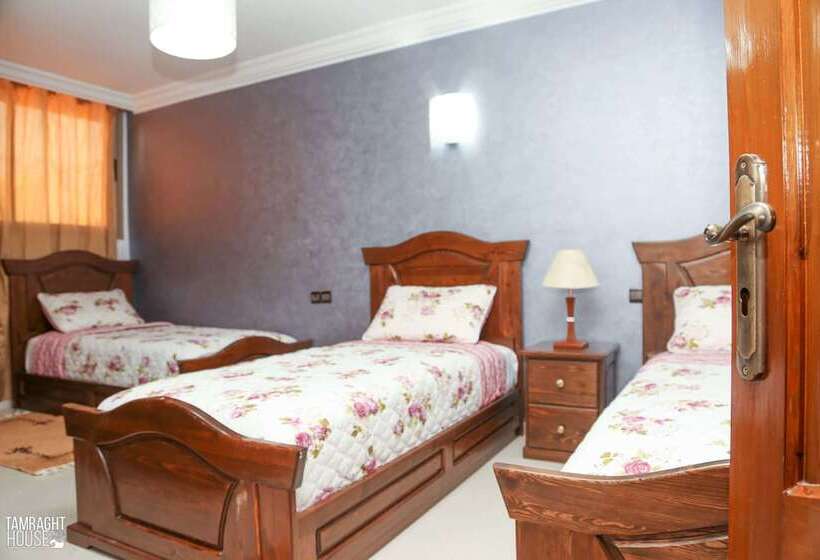 پانسیون Tamraght House Bay