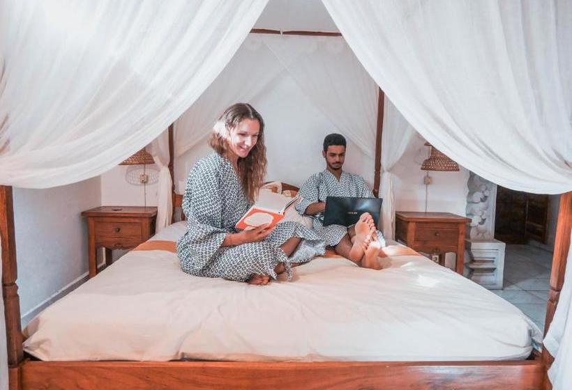 تختخواب و صبحانه Lovina Palace