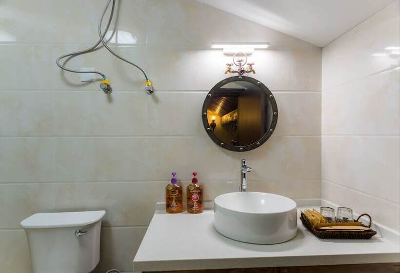 تختخواب و صبحانه Wuzhen Nanyan Muyun Homestay