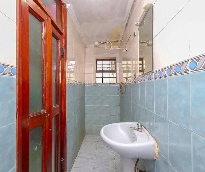 فندق Continental Inn