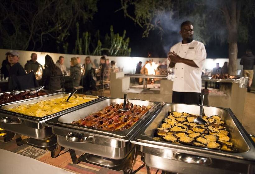 هتل Nyati Safari Lodge