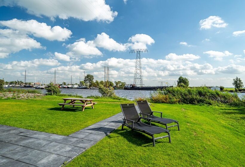 בית מלון כפרי Recreatiepark Tusken De Marren