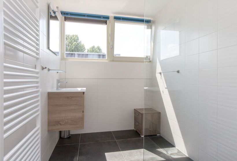 בית מלון כפרי Recreatiepark Tusken De Marren