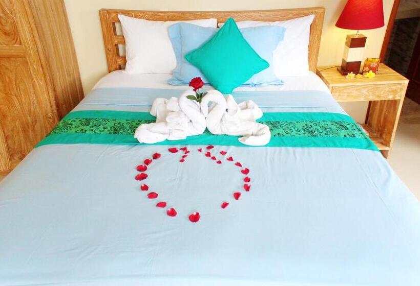 پانسیون Cr Tris Rooms Seminyak