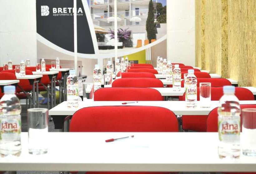 Bretia Apartments