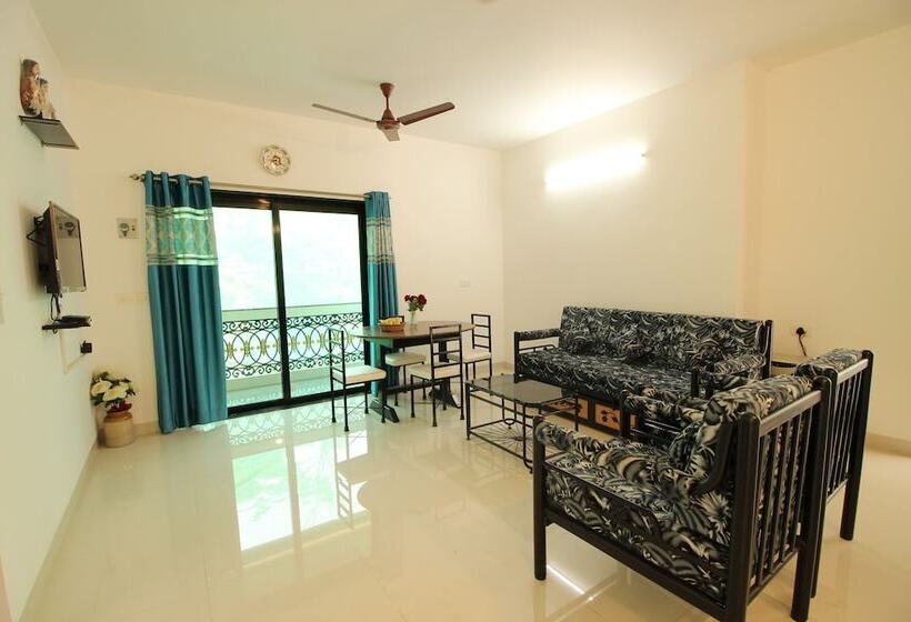 호텔 Oyo 11014 Home Goa Spacious 2bhk Nerul