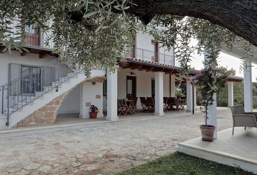هتل روستایی Agriturismo Casale Degli Ulivi Alghero