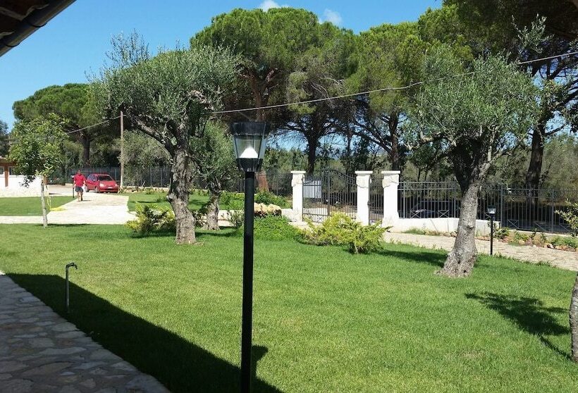 هتل روستایی Agriturismo Casale Degli Ulivi Alghero