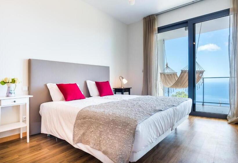 Villa Enjoy   By Lovelystay