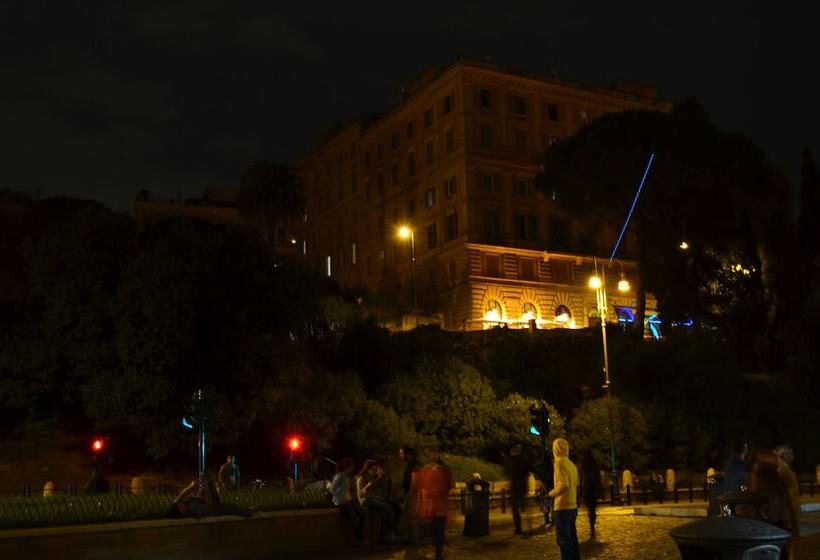 تختخواب و صبحانه Domus Chiara Al Colosseo