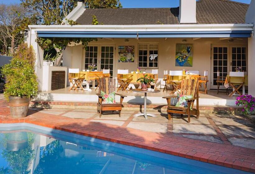 تختخواب و صبحانه Cornerway House