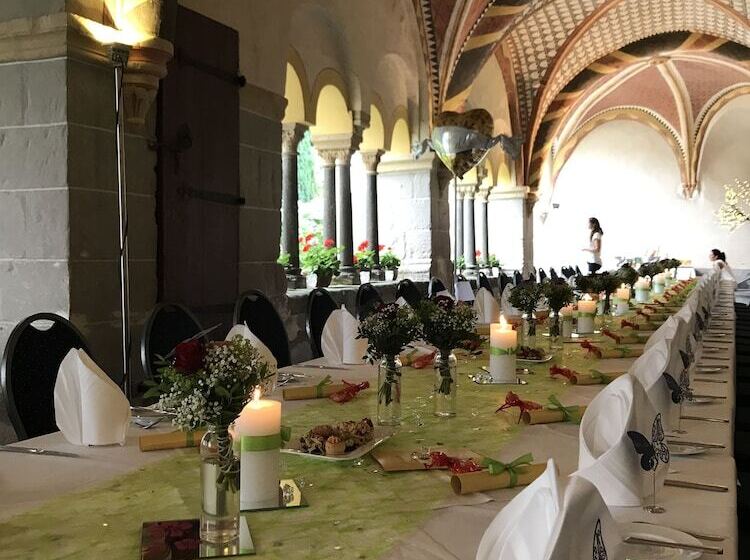 هتل Gästehaus Der Abtei Sayn