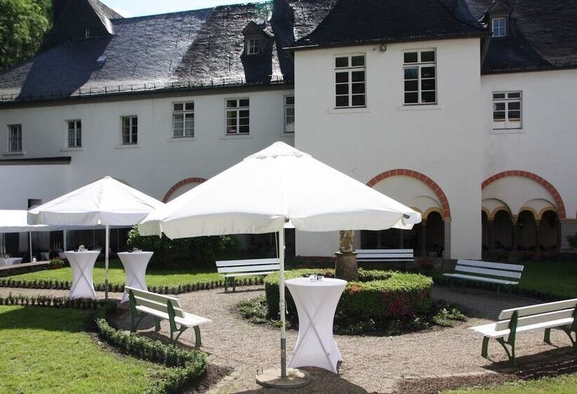 هتل Gästehaus Der Abtei Sayn