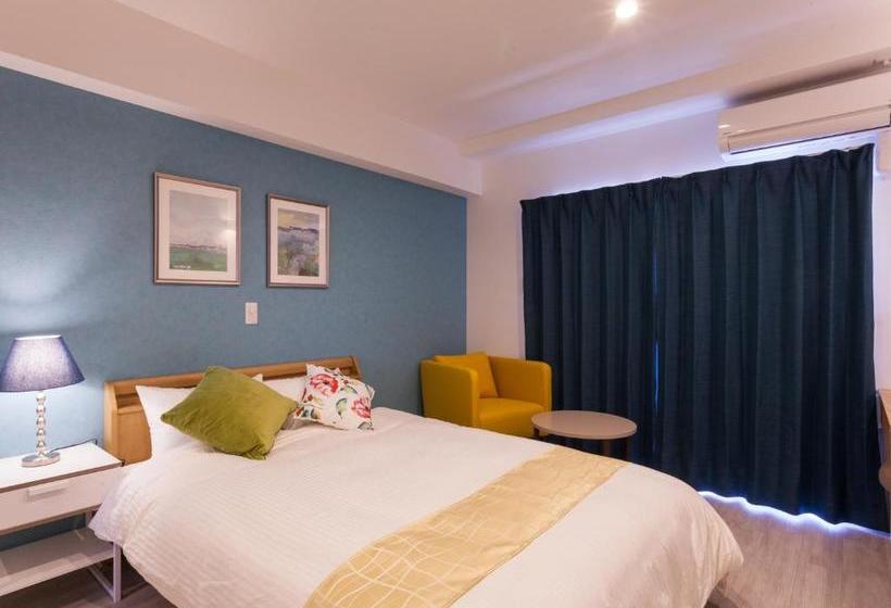 Kariyushi Condominium Resort Chatan Araha Sunset