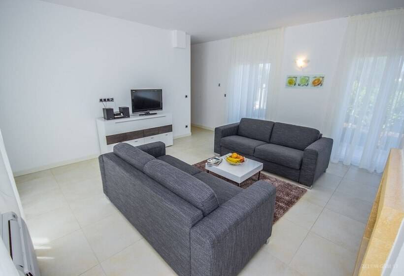Villas Brac Hills