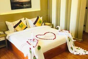 Grand Central Hotel Mandalay